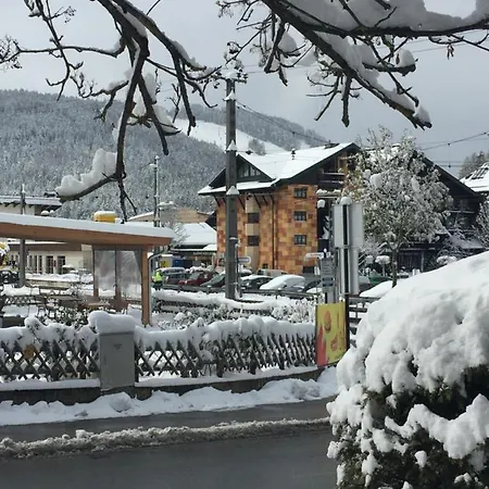 Sophia Зефельд-ін-Тіроль